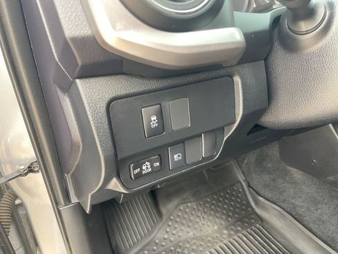 Used 2021 Toyota Tacoma TRD Off-Road image 27