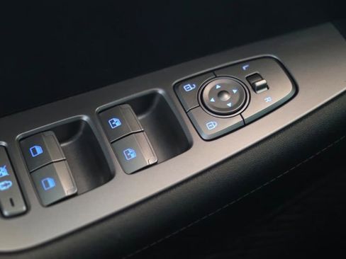 Used 2023 Hyundai Palisade SE image 22