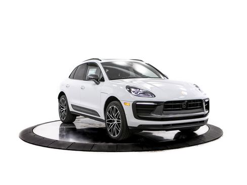 New 2026 Porsche Macan Turbo AWD/4WD image 9