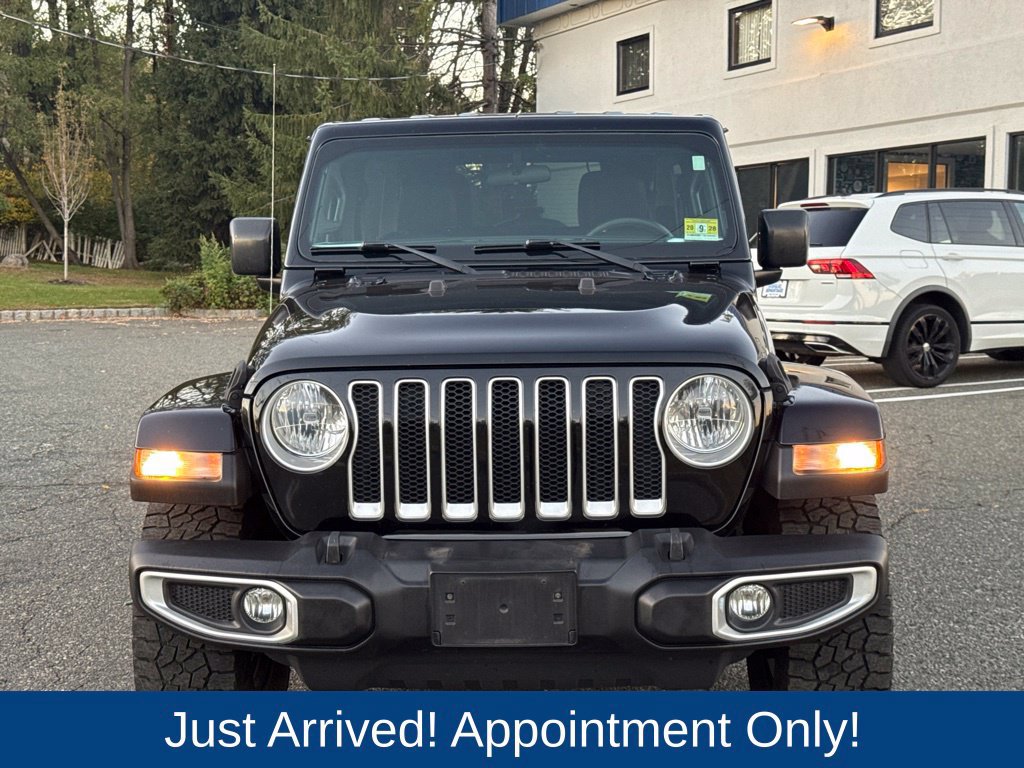 Used 2019 Jeep Wrangler Unlimited Sahara w/ Cold Weather Group AWD/4WD image 2