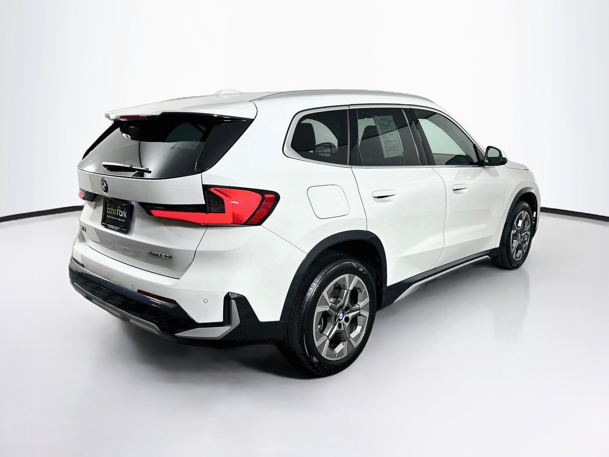 Used 2026 BMW X1 xDrive28i AWD/4WD image 9