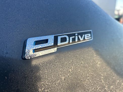 Used 2019 BMW 530e image 15