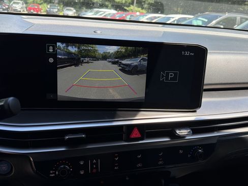 New 2026 Kia Sorento LX FWD image 32