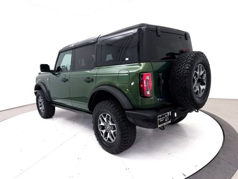 Used 2025 Ford Bronco Badlands AWD/4WD image 16