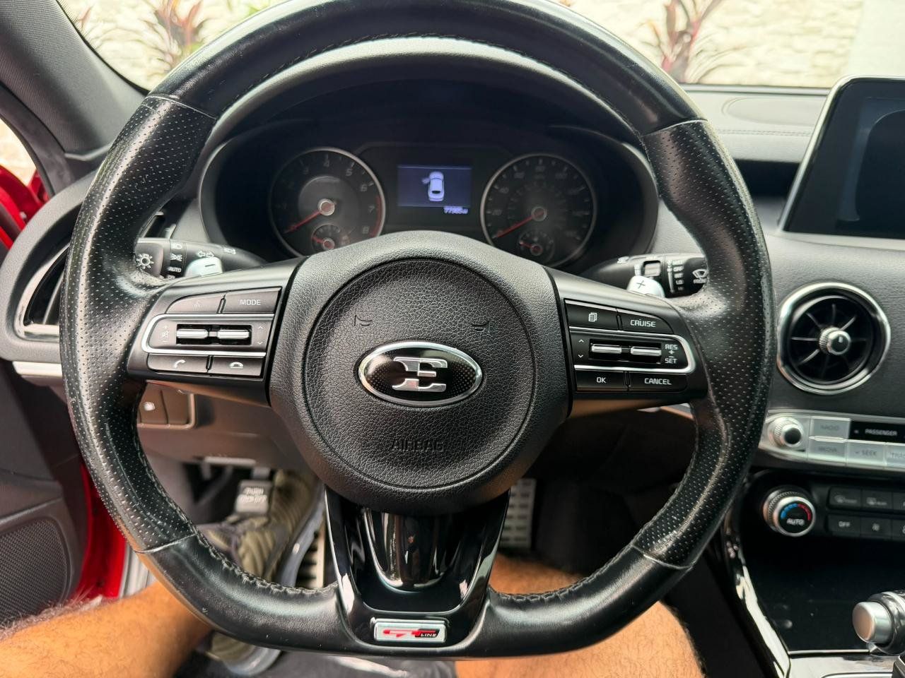 Used 2021 Kia Stinger GT-Line w/ Sun & Sound Package RWD image 29
