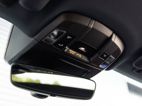 Certified 2024 Porsche 911 Carrera image 20