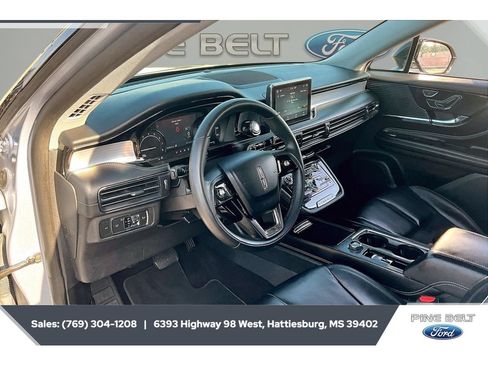 Used 2022 Lincoln Corsair FWD image 13
