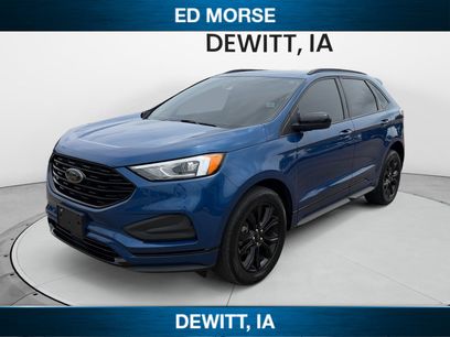 Used 2022 Ford Edge SE w/ Black Appearance Package