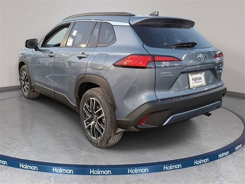 New 2026 Toyota Corolla Cross XLE image 5