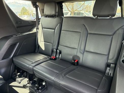 Certified 2023 Chevrolet Tahoe Z71 w/ Luxury Package AWD/4WD image 13