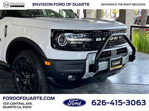 New 2025 Ford Bronco Sport Outer Banks w/ Sasquatch Outer Banks Package image 3