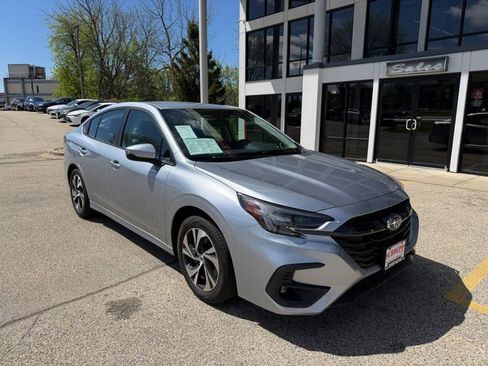 Used 2023 Subaru Legacy Premium AWD/4WD image 3