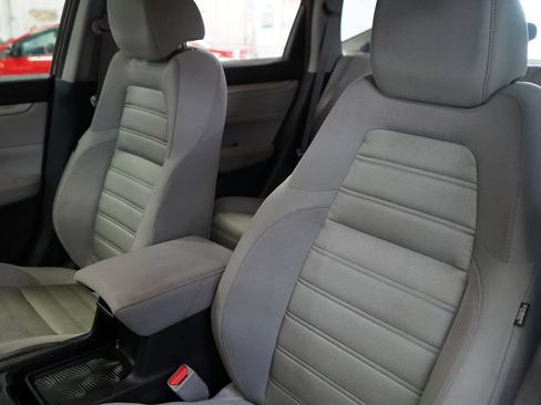 Used 2018 Honda CR-V LX image 17