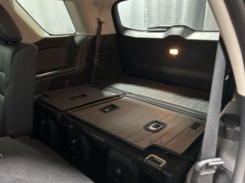 Used 2024 Nissan Pathfinder SL w/ Cargo Package image 21