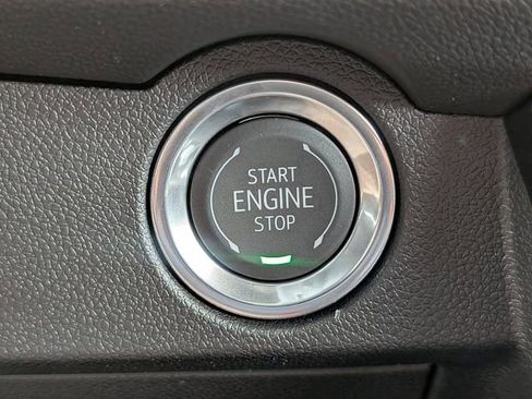 New 2026 Chevrolet Traverse RS image 21