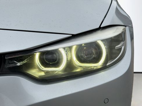 Used 2020 BMW 440i xDrive Convertible image 9