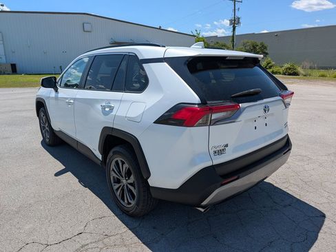 Used 2023 Toyota RAV4 Limited image 4