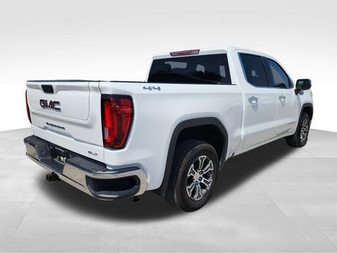 Used 2025 GMC Sierra 1500 SLT AWD/4WD image 8