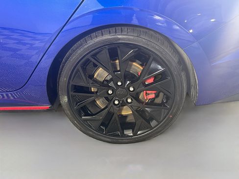 Used 2022 Hyundai Elantra N FWD image 37