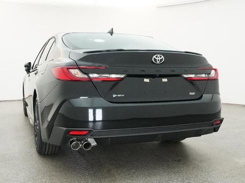 New 2026 Toyota Camry SE FWD image 25