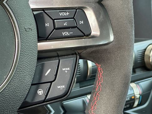 Used 2017 Ford Mustang Shelby GT350R w/ GT350R Equipment Group 920A image 22