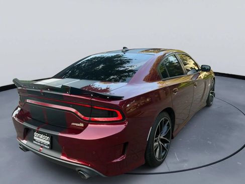 Used 2018 Dodge Charger R/T Scat Pack RWD image 5