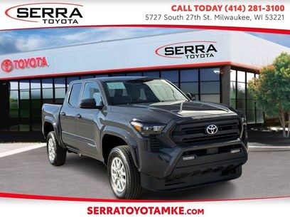Used 2025 Toyota Tacoma SR5