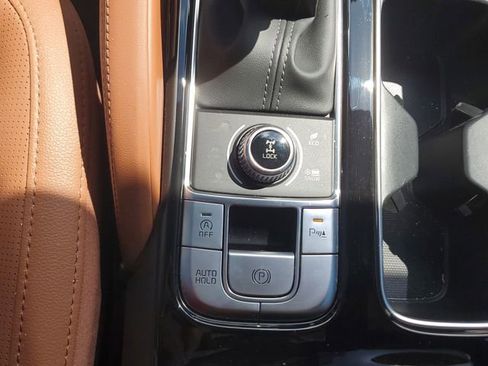 Used 2025 Kia Telluride EX X-Line image 29