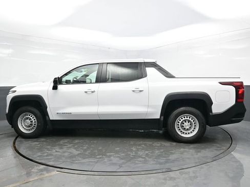 Used 2024 Chevrolet Silverado EV W/T image 4