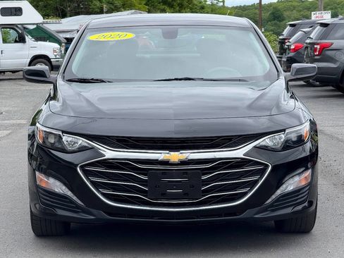 Used 2020 Chevrolet Malibu LT image 2