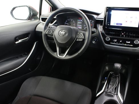 Used 2025 Toyota Corolla SE FWD image 27