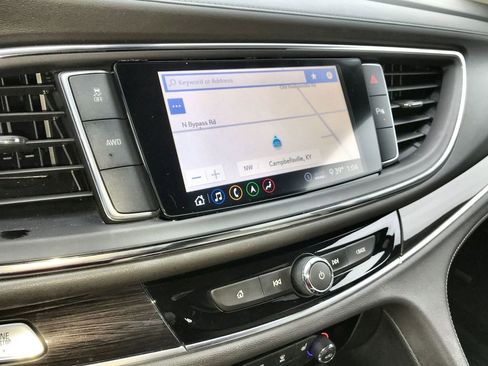 Used 2021 Buick Enclave Essence w/ Sound and Sites Package image 16