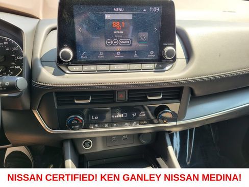 Certified 2023 Nissan Rogue SV AWD/4WD image 26