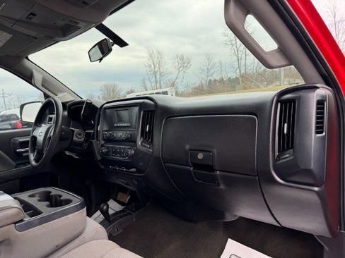 Used 2017 Chevrolet Silverado 2500 W/T image 19