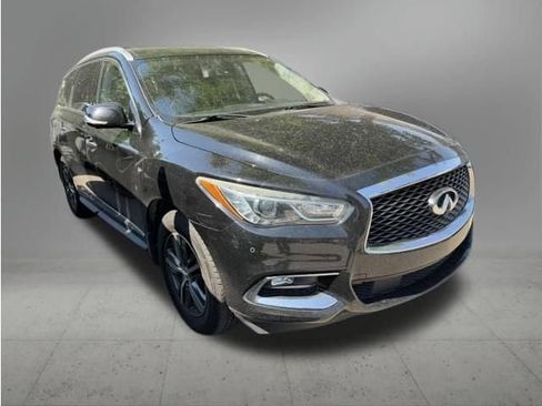Used 2019 INFINITI QX60 Luxe w/ Essential Package AWD/4WD image 6