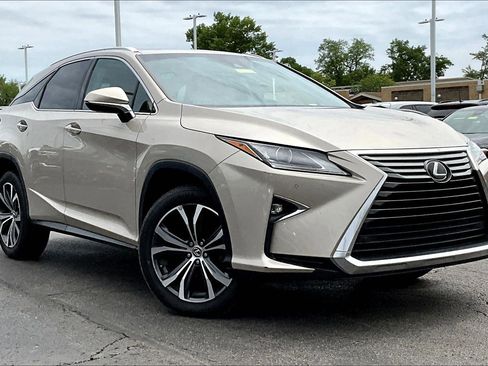 Used 2019 Lexus RX 350 FWD w/ Navigation Package image 3