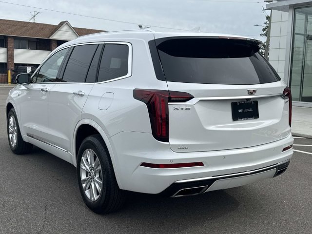Certified 2024 Cadillac XT6 Luxury w/ LPO, Floor Liner Package AWD/4WD image 39