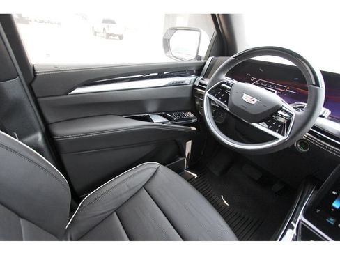 New 2026 Cadillac Escalade ESV Sport w/ Touring Package AWD/4WD image 8