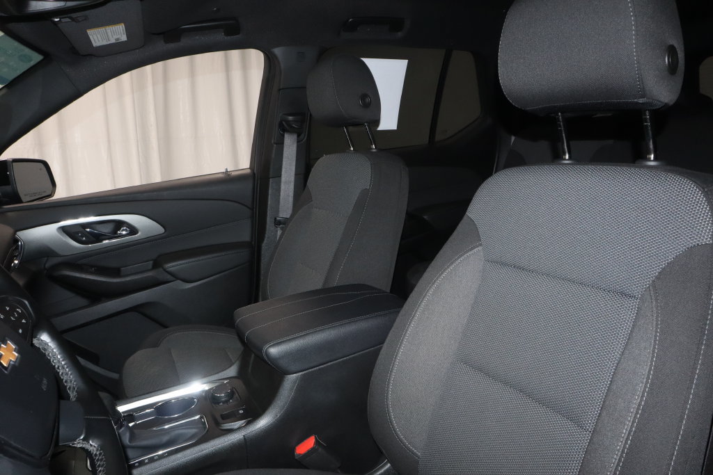 Used 2023 Chevrolet Traverse LT AWD/4WD image 20