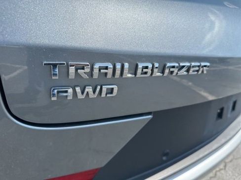 Certified 2024 Chevrolet TrailBlazer LT w/ Convenience Package AWD/4WD image 4