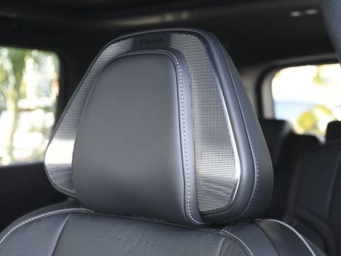 New 2026 INFINITI QX80 Autograph w/ Premium Cargo Package image 24