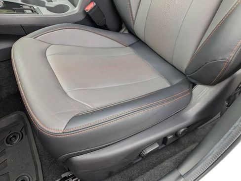 Certified 2025 Subaru Crosstrek 2.5i Limited w/ Popular Package #3A AWD/4WD image 29