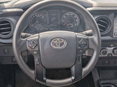 Used 2020 Toyota Tacoma SR AWD/4WD image 11