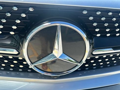 Used 2022 Mercedes-Benz GLC 300 image 40