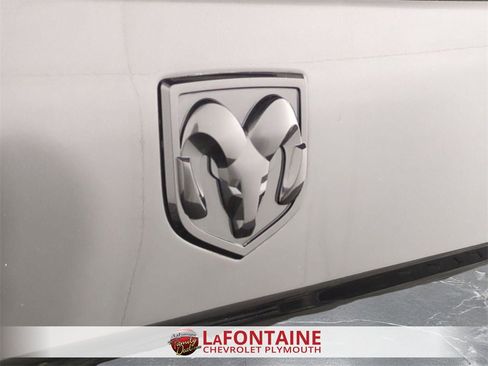 Used 2018 RAM 2500 Big Horn w/ Sport Appearance Group image 26