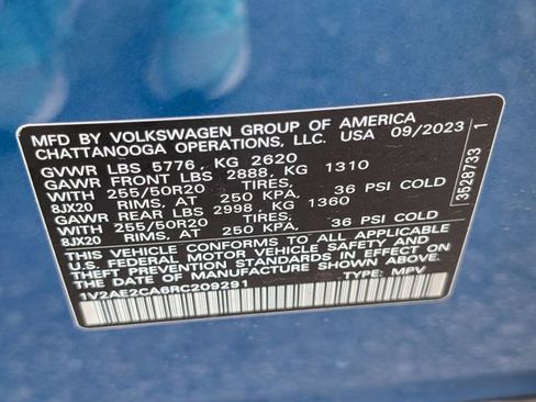 Used 2024 Volkswagen Atlas Cross Sport SEL R-Line AWD/4WD image 29