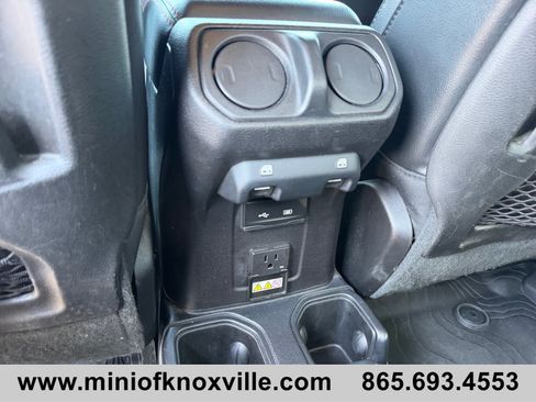 Used 2020 Jeep Gladiator Rubicon AWD/4WD image 18