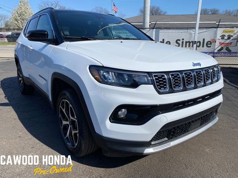 Used 2025 Jeep Compass Limited AWD/4WD image 1
