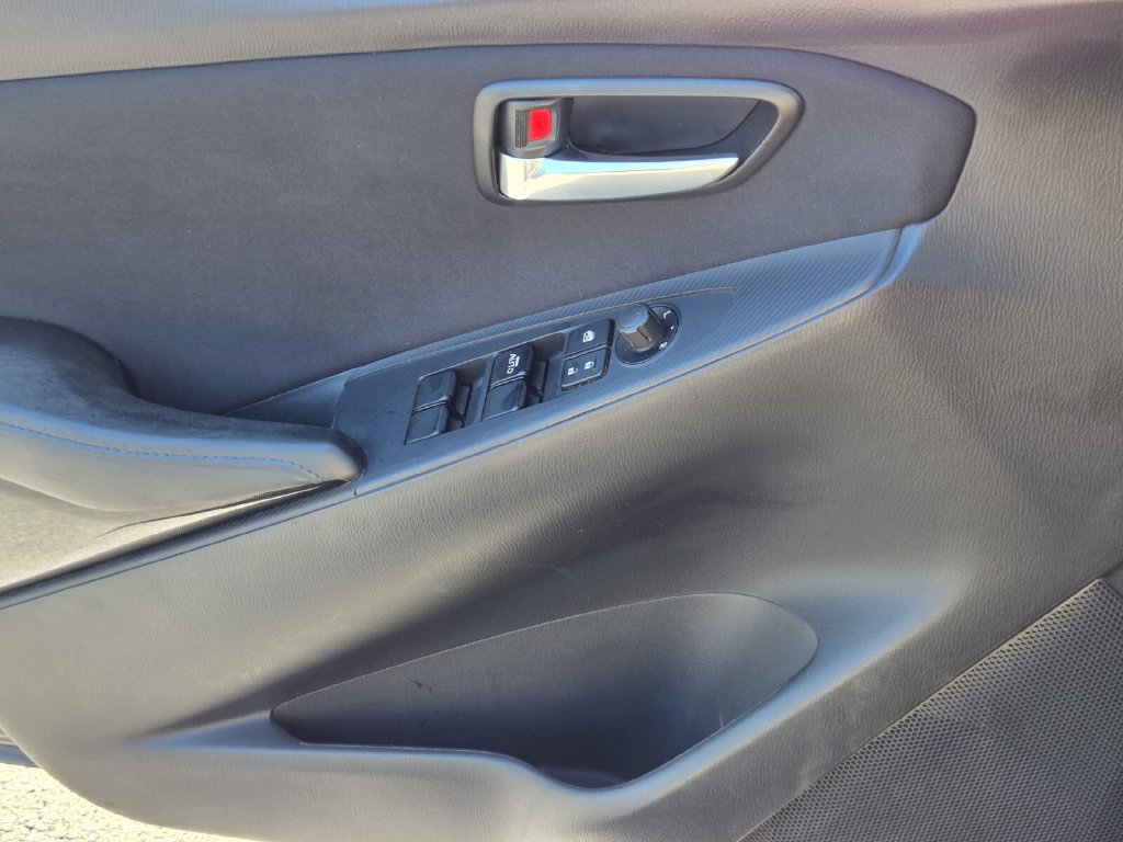 Used 2018 Toyota Yaris iA FWD image 27