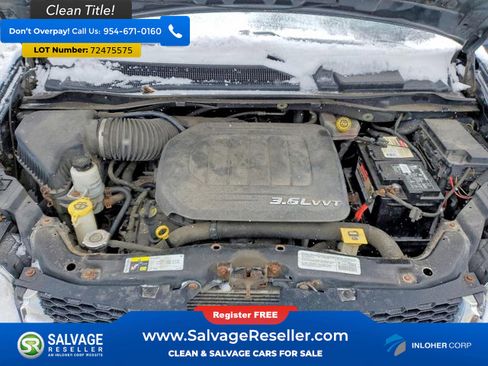 Used 2014 Dodge Grand Caravan SXT image 16